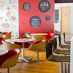 Ibis Lisboa Hotel 2*