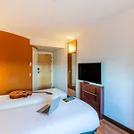 Ibis Lisboa 2*