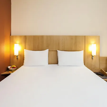 Ibis Lisboa ホテル