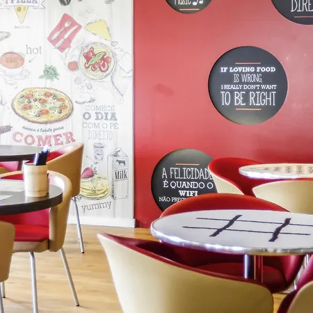 Ibis Lisboa Hotel 2*
