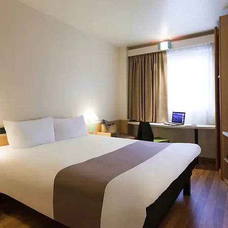Ibis Lisboa Синтра