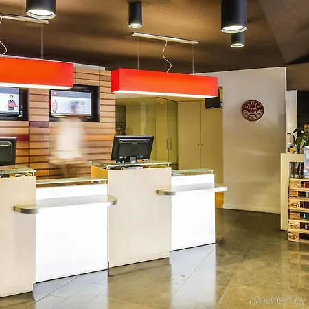Отель Ibis Lisboa Синтра